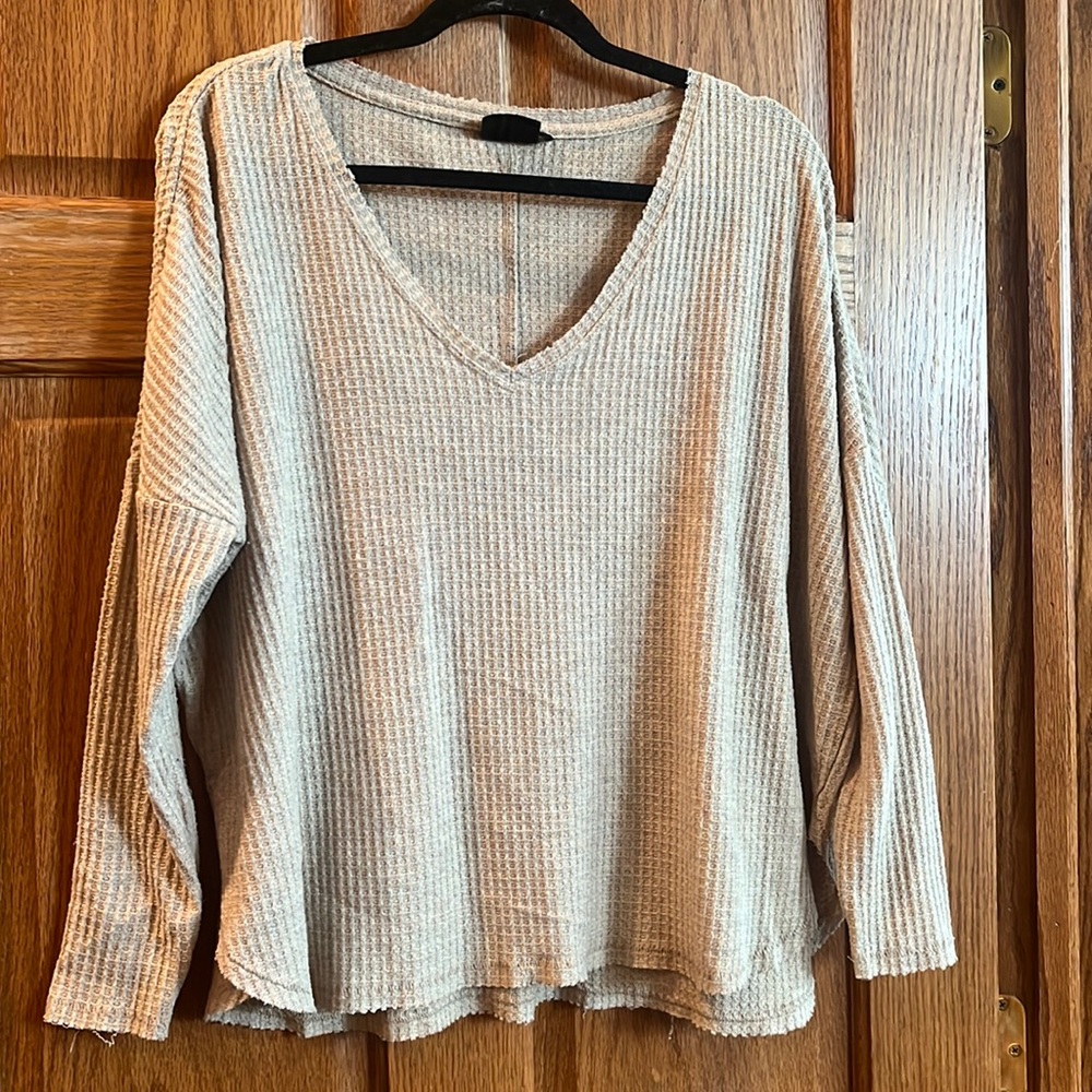 Urban Outfitters waffle knit top size Small